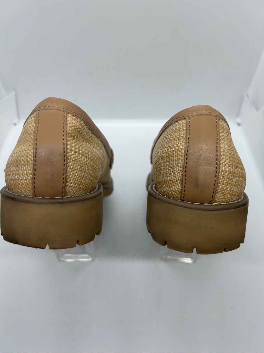 Dolce Vita Tan Raffia-Textured Loafers with Gold Chain Sz Us 7 - Picture 9 of 13